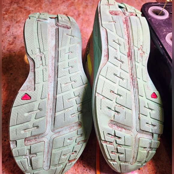 Salomon AERO GLIDE Men's Running Shoes Zinna Cockatoo Safety Yellow US 8.5 - Picture 6 of 6